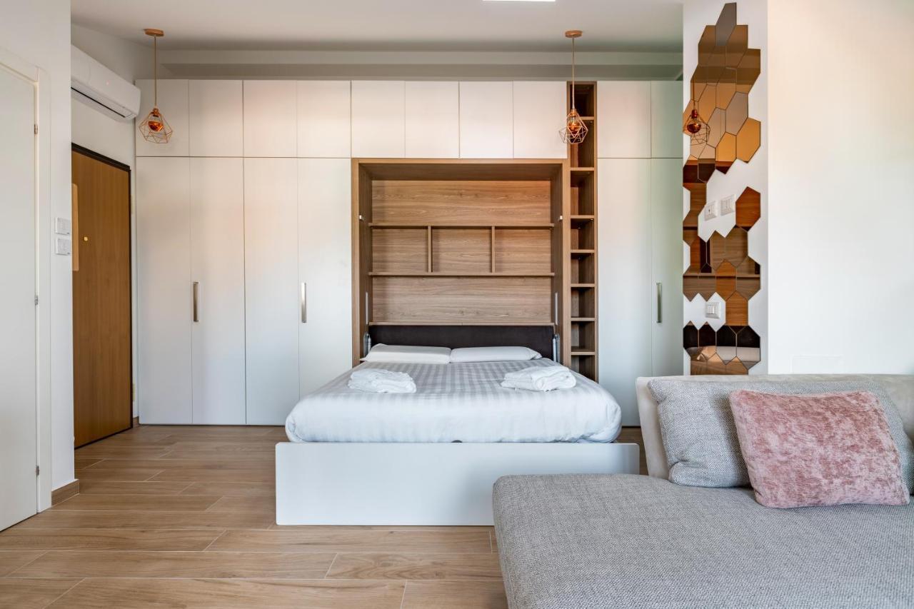 Cozy Studio W/Parking 5 Min Walk From The Bus Stop Milan Exterior photo