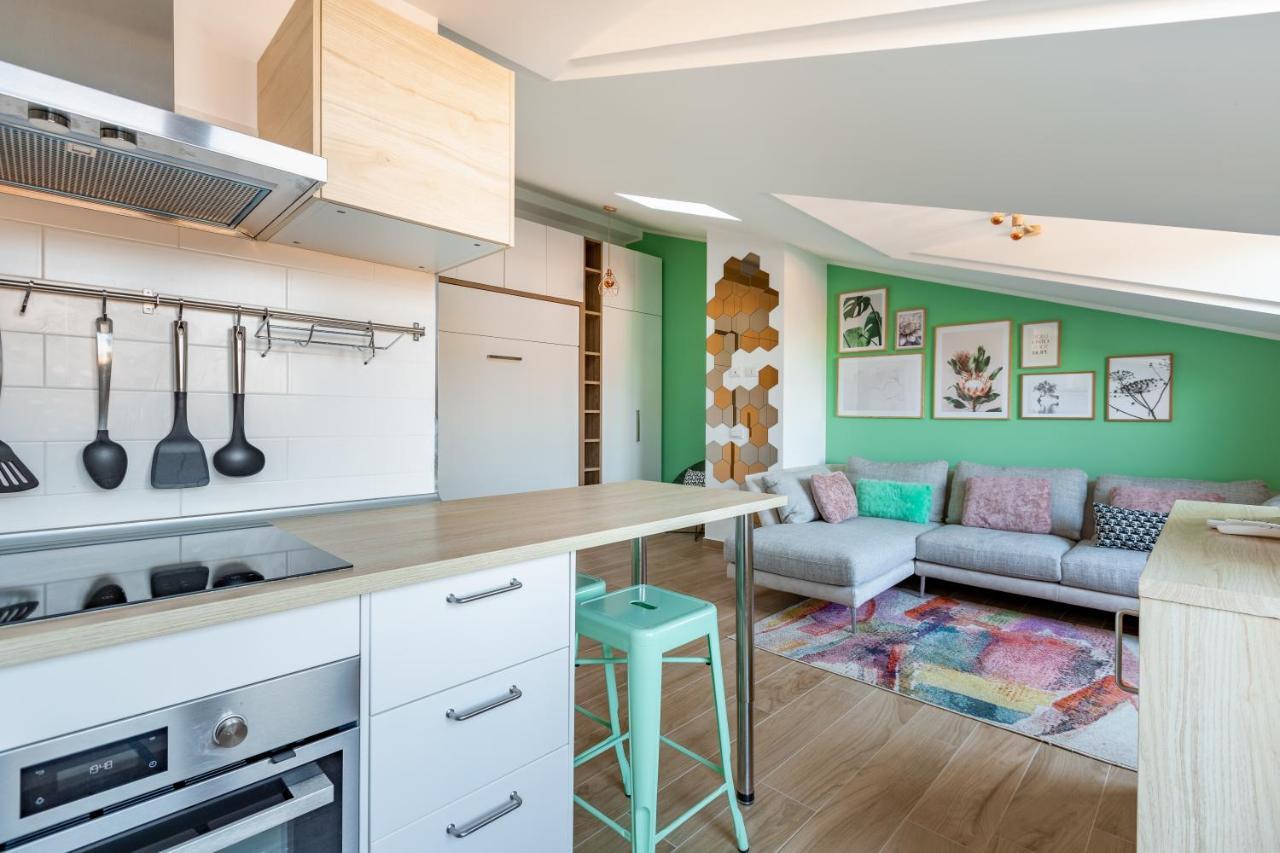 Cozy Studio W/Parking 5 Min Walk From The Bus Stop Milan Exterior photo
